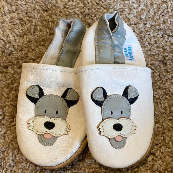 12-18m Moccasins- Puppy Design - Picture 1 of 2